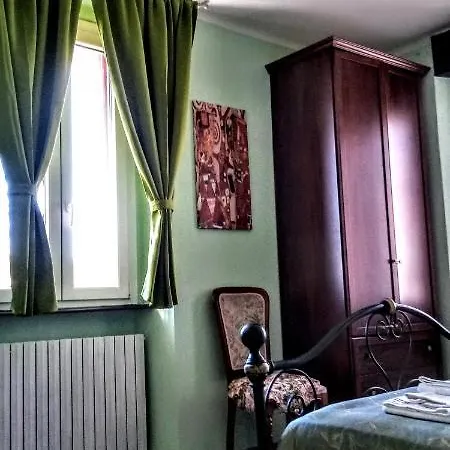 Belle Epoque Bed & Breakfast Gemonio