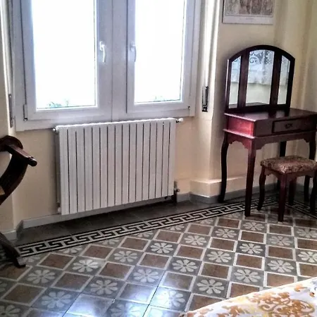 Belle Epoque Bed & Breakfast